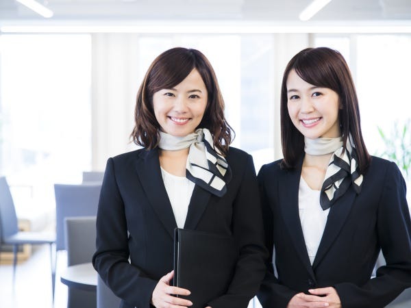 インフォメーションスタッフ・受付・接客販売（未経験OK）