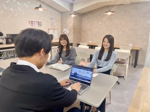 入社後はOJT研修でしっかりと研修を行います。また定期的に部門MTGもあるので、コミュニケーションは取りやすい環境です。