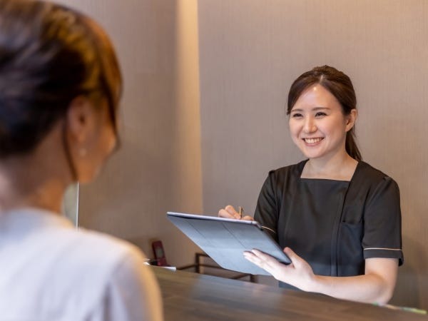 ★年間休日120日・有給消化率約100％！さらに、昇給・インセンティブあり★