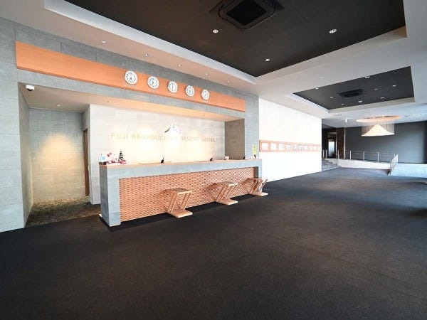 宿泊施設のリゾートホテルフロント・フロント業務・接客業経験者(未経験者可能)