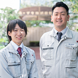 入社から1年はOJTにより、新人一人ひとりに先輩社員がマンツーマンで丁寧に指導していきます。