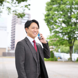 日々さまざまなお客さまと接することで人として成長できていると実感しています。