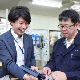 ふとしたやり取りに、あたたかさ。こんな職場だから、離職率はほぼゼロ！
