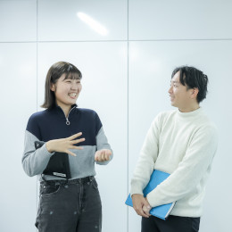 入社後は先輩社員がじっくりサポートします。あなたのペースでスキルを身につけてください。