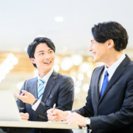 社内には、いつでも相談できる営業担当、人事担当が。あなたの目指す未来を実現する方法を一緒に考えます。