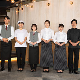 当店を沖縄の新たな名所にしていきましょう！スタッフ一同、あなたの応募を心よりお待ちしております！