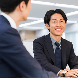 オペレーションセンターで現場経験を積んだのちに、本社へキャリアを広げることもできます。