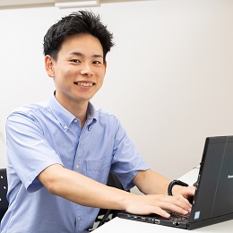 賞与やインセンティブもあるので、ガッツリ稼ぐことも出来ます。
数字目標があるので、評価も明確！