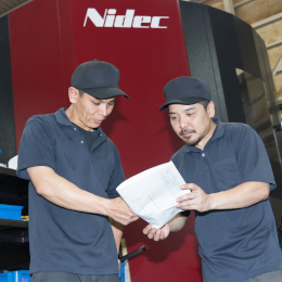【機械好きにはたまらい！】定期的に設備の入れ替えをしているため、最先端の機械にも触れられます◎