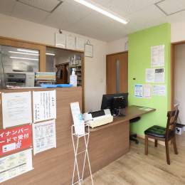 在宅医療にも注力し、地域に密着した店舗展開を行なっています。
