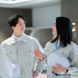 先輩・上司問わず、気軽に話しかけられる環境です。困ったことがあればすぐに相談してください◎