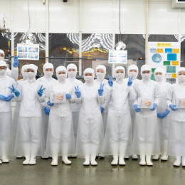 まわりは気さくな先輩ばかり。困った時にはすぐに相談できる環境ですので、ご安心くださいね。