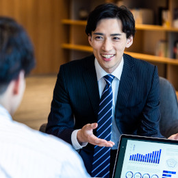 開発・設計・生産技術・ITといった多種多様なニーズに対応し、お客様と強固な信頼関係を築いています。