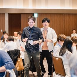 社員に対して感謝の気持ちをいつも伝えたいと思っている社長は、頑張りをねぎらう機会も設けています。