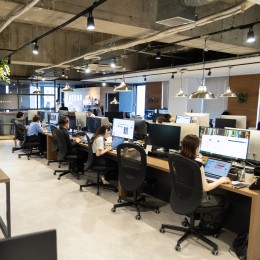開発専門ではなく、ビジネス側と一緒にサービスを開発していけることが当社の魅力です！