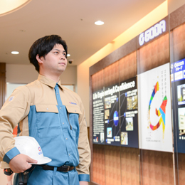 『健康経営優良法人2025』の認定企業です。無理なく働ける環境をご用意してお待ちしています！