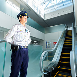 屋内勤務がメインですので、「体力への自信」もいりません！