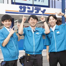 充実した研修制度とフォロー体制で未経験者も安心。ひとりひとりの成長をしっかりサポートします！