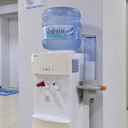 清掃関連の商品だけでなく、浄水器やウォーターサーバー、自動体外式除細動器（AED）などのレンタルも！
