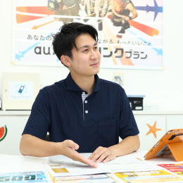 入社後は、フォロー担当の先輩社員が接客の仕方など一つひとつ丁寧にお教えします！