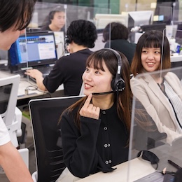 有給取得率ほぼ100％！年間休日120日以上、残業ほぼなしなので、休みたい時にしっかり休めます！