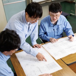人を丁寧に育てるという風土があるため、個々人に合わせて案件などは上司が調整しています。