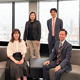 若手メンバーが活躍中のメディア事業部。プレイングマネージャーとして、裁量ある仕事に挑戦できます。