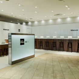 Apple製品に関する修理やアクセサリーの販売などを行っています。