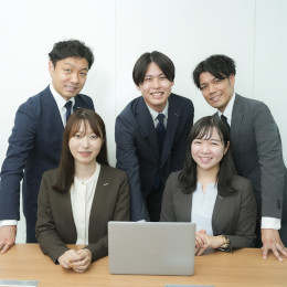 教育業界の経験・知識は一切不問。意欲重視の採用を行います。まずは面接でお話ししてみませんか？