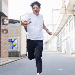 いい話があったり、社員が困っていたりしたら、全力で走り出す。人情に溢れているのが我らが杉田社長！
