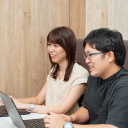 20代～30代のメンバーが中心です！同世代の仲間と切磋琢磨しながら成長できる楽しさがあります。