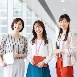 先輩エンジニアにいつでも気軽に相談できる環境のため、安心してスタートすることができます。