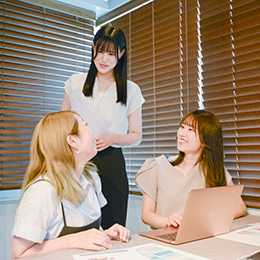 スキルを磨けば活躍の場が広がる！未経験からWebデザイナーデビュー！