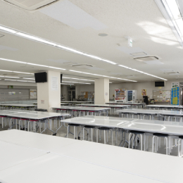美味しいと評判の社員食堂。低価格で利用できるので、多くの社員が活用しています。
