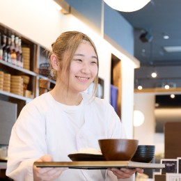年齢や社歴に関わらず、アイデアを発信しやすい環境です。20代の若手社員も活躍中！