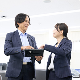 効率的な行動が行えるように、iPadを使ったいろんな営業支援ツールがあります。