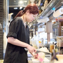 幅広いジャンルの店舗での経験を積むことであなたのスキルは着実にアップします！