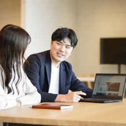 商材をすべて覚えきるのは難しいため、周囲を頼りながらベストな提案を探っていくことが大切です。