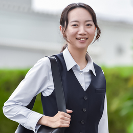 旭興産グループの一員として、さまざまな産業における設備やシステムの導入・運用を支えています。