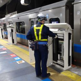 当社の研修センターでは、専門技術からビジネススキルまで幅広いカリキュラムをご用意しています。