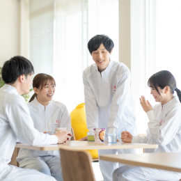 男女分け隔てなく活躍中！全てのポジションにて働きやすい制度、体制の構築に取り組んでいます◎