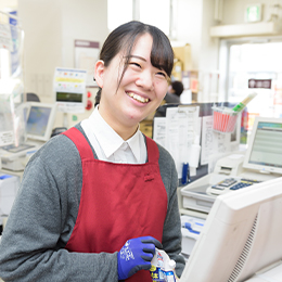 異業界から転職した社員が多数活躍中。業界知識などはしっかり研修します！