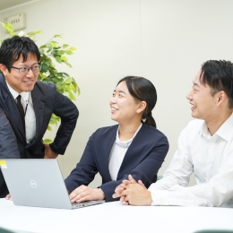 社員の9割が未経験入社！気持ちが分かる先輩があなたをしっかりサポートします！
