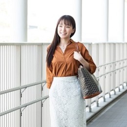 完全週休2日、土日祝休み。有休も取得しやすい環境です。
子育て中の社員も多数在籍しています！