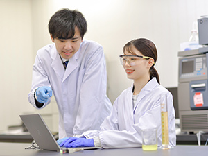 Job from https://doda.jp/DodaFront/View/JobSearchDetail/j_jid__3013019888/