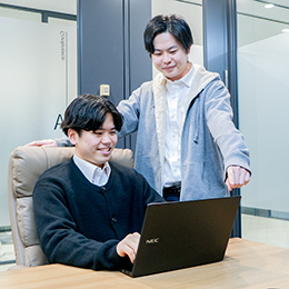 10～50代までの幅広い年代が活躍中！気さくで明るい方が多い環境なので、すぐに馴染んでいただけます。