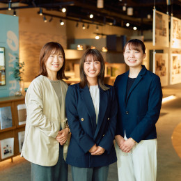 職種を問わず女性が多く活躍していることも「長く働ける会社」の証。働きやすい環境づくりを進めています！