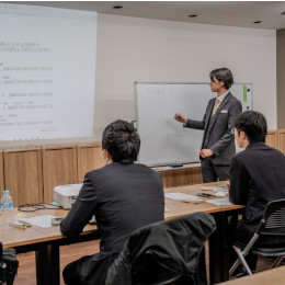 急成長中の企業で、新たなキャリアをスタートするチャンス。この機会をお見逃しなく！