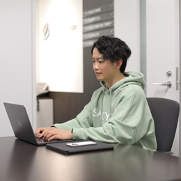企業の成長に伴走する存在として、たくさんの「ありがとう」を受け取れます。