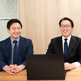 社内はアットホームな雰囲気で、お互いの成功を喜びあえる風土があります。